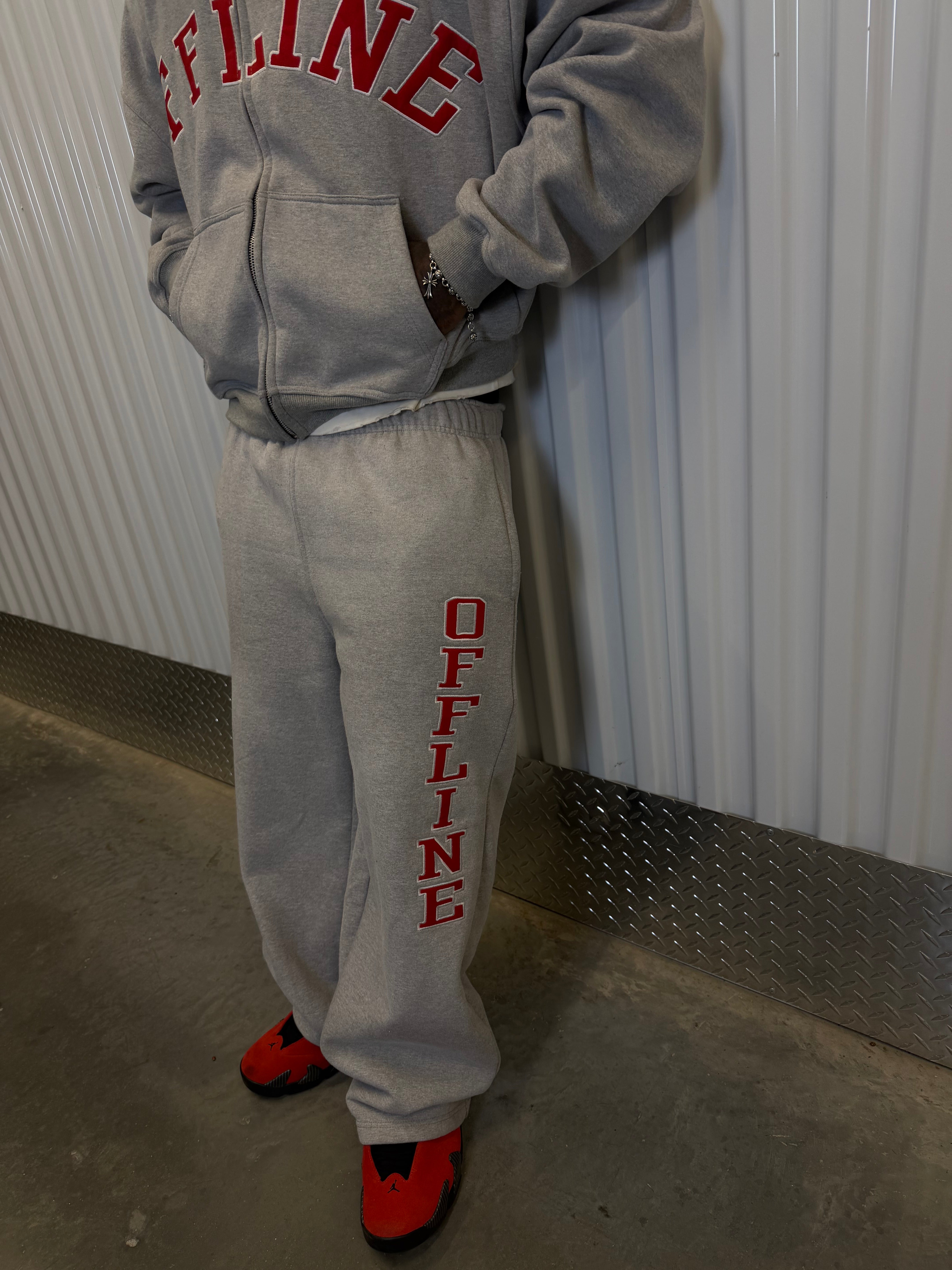 GREY OFFLINE STATUS SET